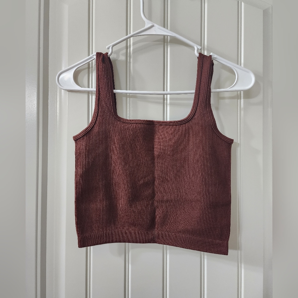 Crop top - Picture 4 of 4